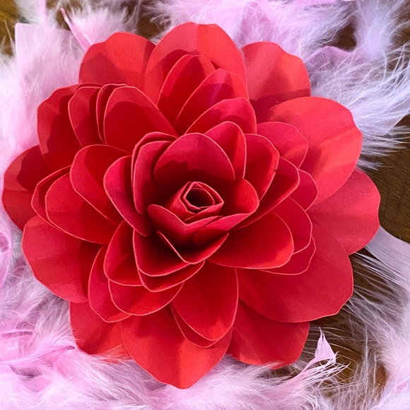 Set of 8 Marvelous 3D Shaded Camellias Flowers - Brand New - Picture 11 of 16